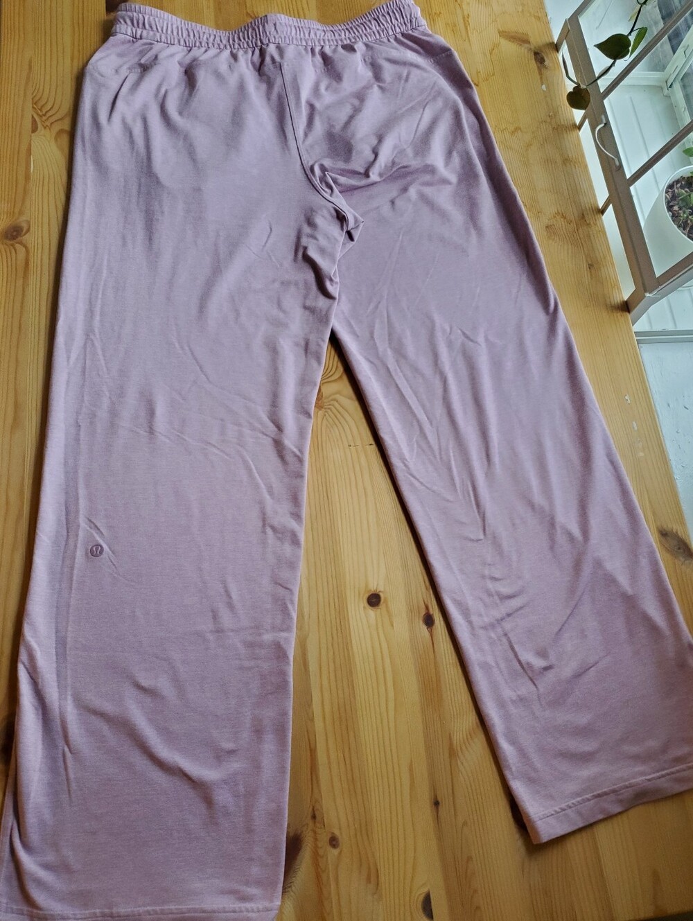 Lululemon Soft Jersey Straight Leg Mid-Rise Pant In Rose Blush 12